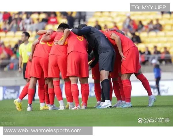 足球的魅力与情感交织在一起，品味这场运动的独特风味